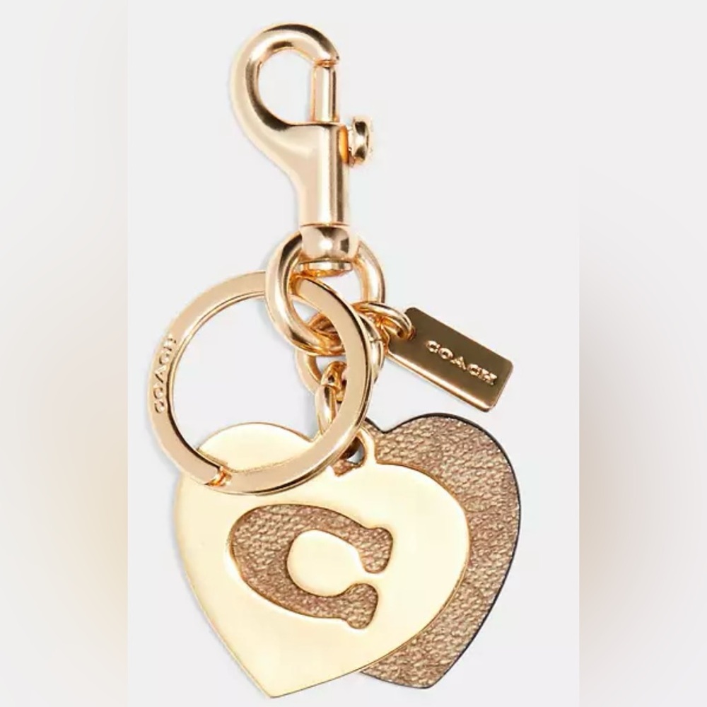 NWT!!  COACH Signature Hearts Key Ring